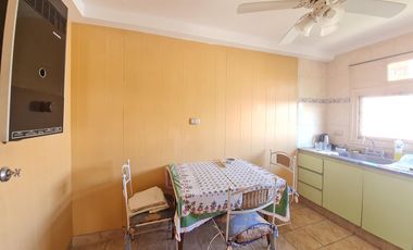 Departamento en venta 2 amb, a metros de Av.Libertador