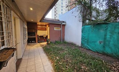 Excelente departamento 3 ambientes con parque!