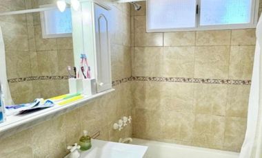 Departamento en venta - 2 Dormitorios 1 Baño - 72Mts2 - Vicente López