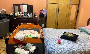 Casa con lote a refaccionar en Llavallol