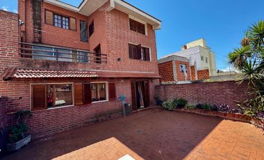 Casa en  Ciudad de Nieva