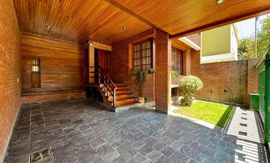 Casa en  Ciudad de Nieva