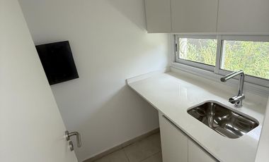 Casa en  Alquiler en Housing