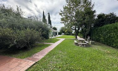 VENTA Casa en Pueblo Esther
