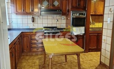 Alquiler Casa 4 Amb. Lomas Del Mirador Uso Comercial