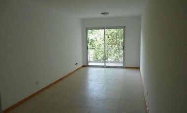 Departamento en  alquiler con cochera cubierta  y piscina