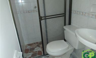 ARRIENDO CASA  EN ROBLEDO - EL DIAMANTE