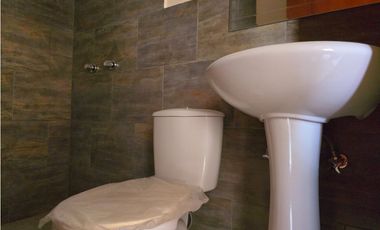 Venta de casa nueva en Manta urb Campiña, patio amplio