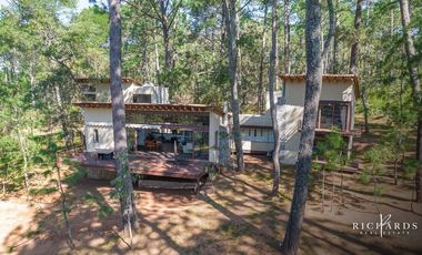 CASA DE LUJO EN VENTA EN HACIENDA SAN FRANCISCO, TAPALPA.