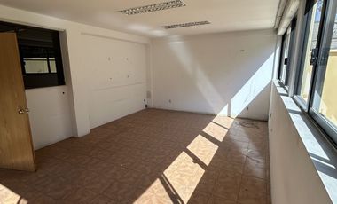 Oportunidad única: edificio en venta en Muyuguarda.