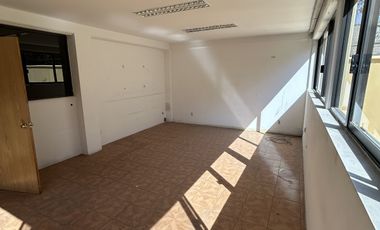 Edificio en Venta en Muyuguarda.