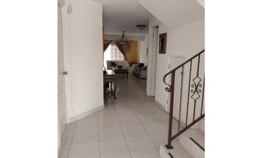 Casa Amoblada En Alquiler En Altos de Panamá Dorado Spring