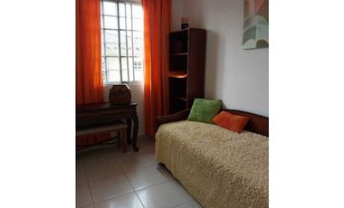 Casa Amoblada En Alquiler En Altos de Panamá Dorado Spring