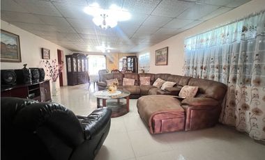 GRAN OPORTUNIDAD DE VIVIR EN CHANIS LA FONTANA. PRECIO ÚNICO 361mts2