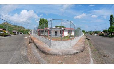 ALQUILER DE CASA EN DAVID  LA RIVIERA A 5 MINUTOS AL CENTRO