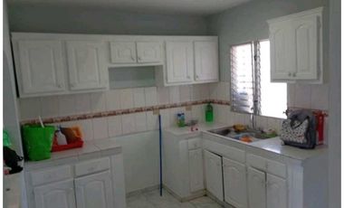 ALQUILER DE CASA EN DAVID  LA RIVIERA A 5 MINUTOS AL CENTRO