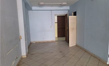 Venta de Local de 93.15 mts en Avenida Ernesto T Lefevre