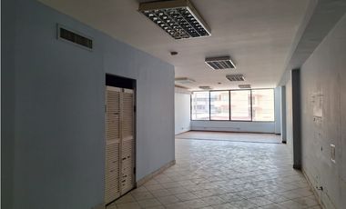 Venta de Local de 93.15 mts en Avenida Ernesto T Lefevre