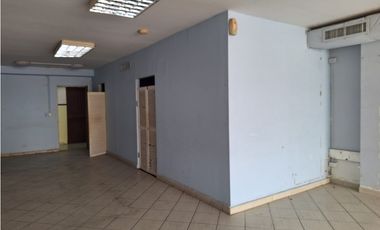 Venta de Local de 93.15 mts en Avenida Ernesto T Lefevre