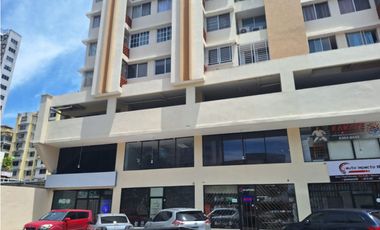 Venta de Local de 93.15 mts en Avenida Ernesto T Lefevre