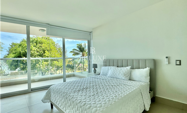 VENDO APARTAMENTO DE PLAYA  PH BAHIA PLAYA SERENA (2) P