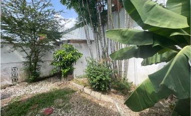 Alquiler de Casa remodelada en El Carmen-2 recámaras 4 baños.Cod-J267