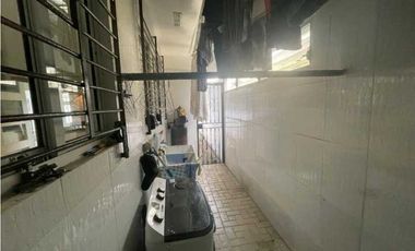 Alquiler de Casa remodelada en El Carmen-2 recámaras 4 baños.Cod-J267