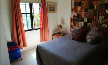 SEA CONFIABLE VENDE HERMOSA CASA CON CASA DE HUESPEDES