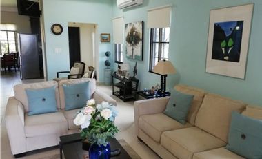SEA CONFIABLE VENDE HERMOSA CASA CON CASA DE HUESPEDES