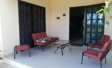 SEA CONFIABLE VENDE HERMOSA CASA CON CASA DE HUESPEDES