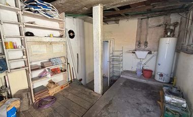 Casa PH en venta en Valentin Alsina