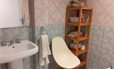 VIVIENDA EN VENTA CON LOCAL, OFICINA Y DEPOSITO