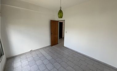 VENTA PH 4 AMB C BALCON TERRAZA. AV CASTAÑARES 4700. VILLA LUGANO CABA