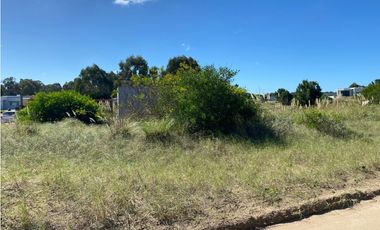 COSTA ESMERALDA - ECUESTRE 273 - LOTE EN VENTA