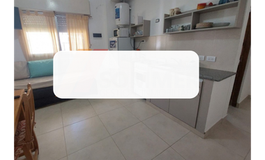 RETASADO DEPARTAMENTO EN PLANTA BAJA DE DOS AMBIENTES A METROS DEL MAR