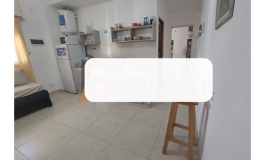 RETASADO DEPARTAMENTO EN PLANTA BAJA DE DOS AMBIENTES A METROS DEL MAR