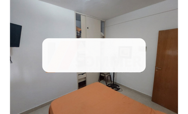 RETASADO DEPARTAMENTO EN PLANTA BAJA DE DOS AMBIENTES A METROS DEL MAR