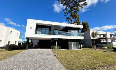 Casa en venta en Greenville Polo Resort