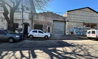 Venta Galpón sin columnas 330 m2. Florida Oeste