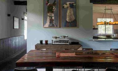 CASA CON PILETA, EN VENTA