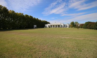CASA en VENTA Club de Campo LA COLINA Open Door