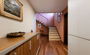Venta Casa Lomas de San Isidro