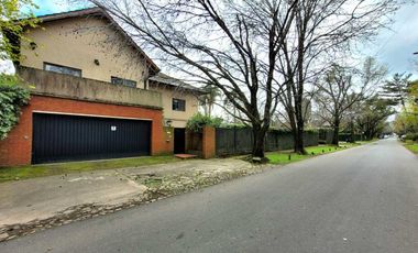 Venta Casa Lomas de San Isidro