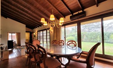 Venta Casa Lomas de San Isidro