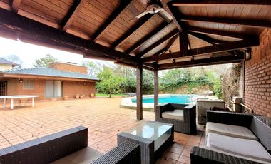 Venta Casa Lomas de San Isidro