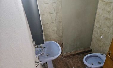 Casa doble 5 amb 2 flias Venta coch Jardín Quilmes