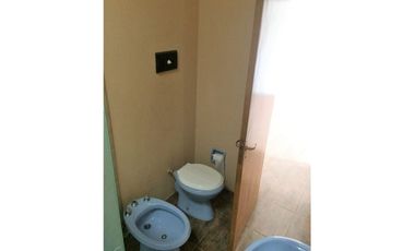 Casa doble 5 amb 2 flias Venta coch Jardín Quilmes