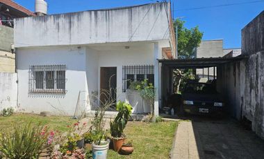 Casa doble 5 amb 2 flias Venta coch Jardín Quilmes