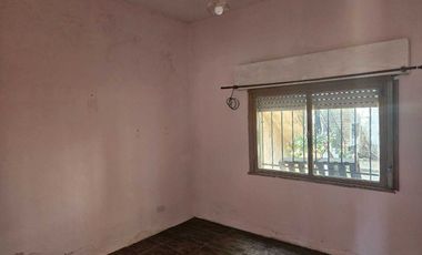 Casa doble 5 amb 2 flias Venta coch Jardín Quilmes