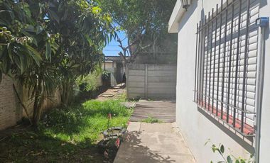 Casa doble 5 amb 2 flias Venta coch Jardín Quilmes